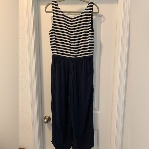 Talbots Cinch Waist Wide Leg Jumpsuit Size 8 Nautical Vibe Navy Blue Stripe - Picture 3 of 7